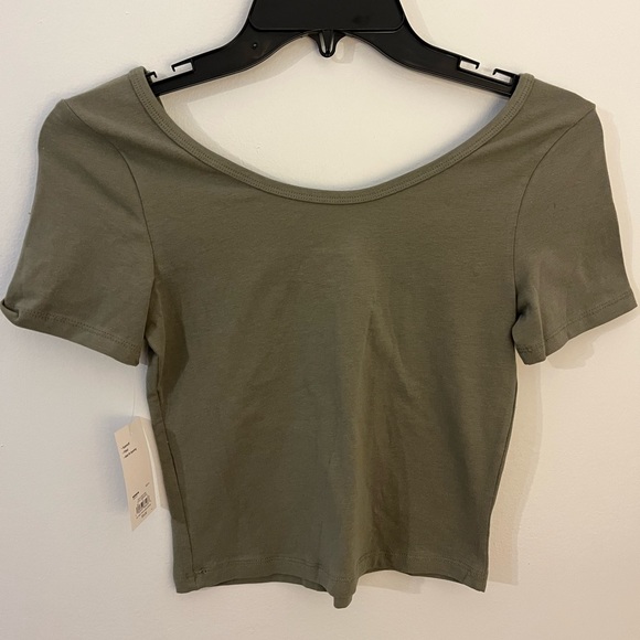 NWT So layering Tee Sz M - Picture 2 of 8